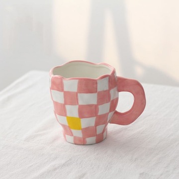 Kubek ceramiczny Ręcznie rysowany wzór filiżanki ceramicznej kawy