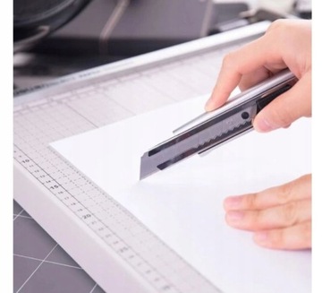 НОЖ ДЛЯ ОБОЕЙ 18мм МЕТАЛЛ + НАБОР ЗАПАСНЫХ ЛОЖЕНИЙ НОЖ ДЛЯ ОБОЕЙ