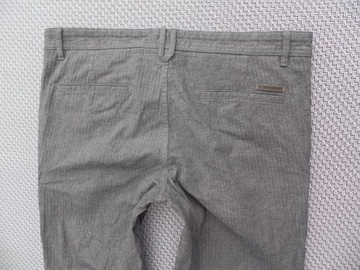 HUGO BOSS CHINO JAK NOWE roz 52