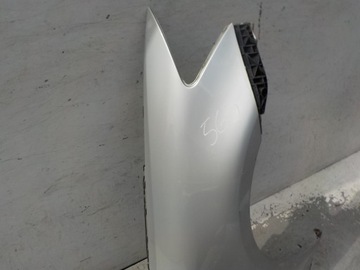 560 LEXUS IS II 220 250 BLATNÍK PRAVÝ PŘEDNÍ