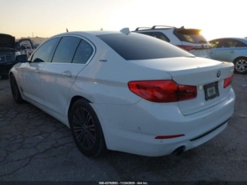 BMW Seria 5 G30-G31 2019 BMW Seria 5 BMW 530E IPERFORMANCE 2.0 Hybryda Plug-in 180KM, zdjęcie 4