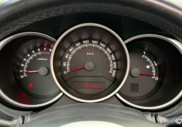 Kia Venga Mikrovan 1.4 DOHC CVVT 90KM 2015 Kia Venga 1.4 90KM Navi Panorama Kamera KEY Bezwypadkowy Dla wymagajacy, zdjęcie 15