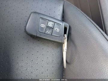 Volkswagen Tiguan II 2022 Volkswagen Tiguan 2022 Volkswagen Tiguan 2.0T SE FWD 2.0 Benzyna 184KM, zdjęcie 13