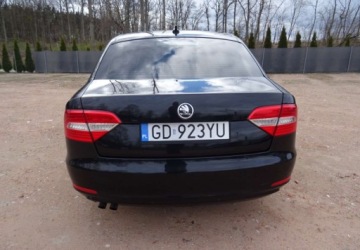 Skoda Superb II Sedan 1.6 TDI CR DPF 105KM 2013 Skoda Superb 1.6tdi,klima,alu,zarejestrowan 1.6 Diesel 105KM, zdjęcie 17