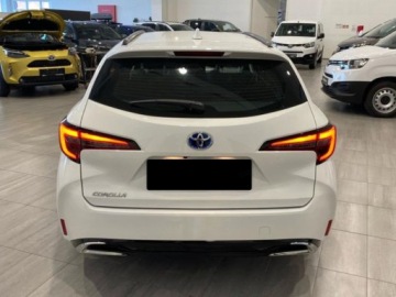 Toyota Corolla XII TS Kombi Facelifting 1.8 Hybrid 140KM 2026 Comfort 1.8 Hybrid 140KM | Tempomat adaptacyjny!, zdjęcie 3