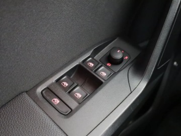 Seat Arona Crossover Facelifting 1.5 TSI 150KM 2022 Seat Arona 1.5 TSI, Salon Polska, Serwis ASO, zdjęcie 16