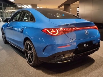 Mercedes CLA C118/X118 2025 MERCEDES-BENZ CLA 200 AMG Line Sedan 1.5 (163KM) 2025, zdjęcie 2