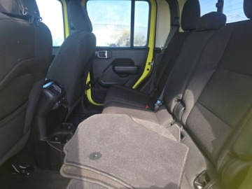 Jeep Gladiator 2023 Jeep Gladiator Sport S 2023 3.6 Benzyna 285KM, zdjęcie 16