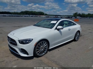 Mercedes Klasa E W213 2022 Mercedes-Benz Klasa E 2022r, E 450, 3.0L 3.0 Benzyna 362KM, zdjęcie 1