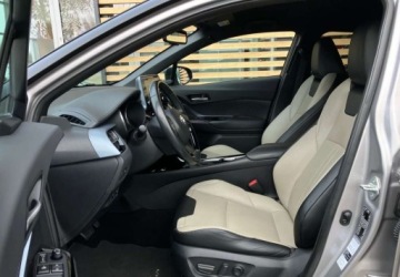 Toyota C-HR I Crossover Facelifting 2.0 Hybrid Dynamic Force 184KM 2020 Toyota C-HR Toyota C-HR 2.0 Hybrid Selection 2.0 Hybryda 184KM, zdjęcie 37