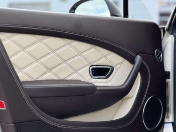 Bentley 2015 Bentley Continental GT 4.0 Benzyna 527KM, zdjęcie 14