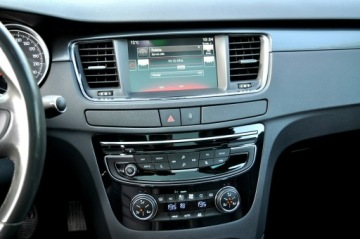 Peugeot 508 I SW Facelifting 2.0 BlueHDi 150KM 2015 Peugeot 508 SW 2,0 HDI 150 KM GT-Line JBL Navi, zdjęcie 21