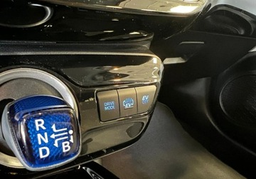 Toyota Prius IV Hatchback Plug-in 1.8 Hybrid Plug-in 122KM 2020 Toyota Prius Pluh-in ASO Bezwypadkowy R CARS Warszawa 1.8 Hybryda 122KM, zdjęcie 21