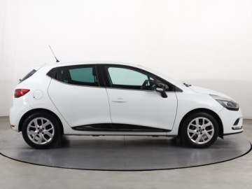 Renault Clio IV Hatchback 5d Facelifting 1.2 Energy TCe 118KM 2018 Renault Clio 1.2 TCe, Navi, Klima, Tempomat, zdjęcie 5