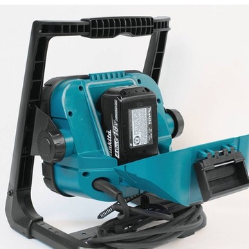 MAKITA DML805 Аккумуляторный строительный фонарь. Светодиодная лампа.