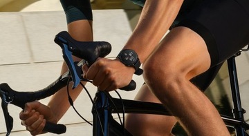 Черные умные часы AMAZFIT GTR 3