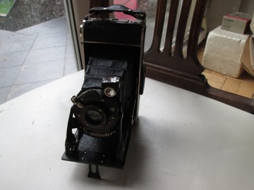 Mieszkowy aparat VOIGTLANDER
