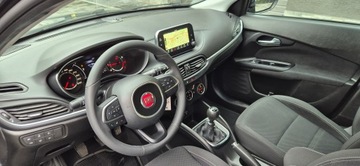 Fiat Tipo II Hatchback 1.4 95KM 2017 FIAT TIPO LOUNGE! Super stan!, zdjęcie 17