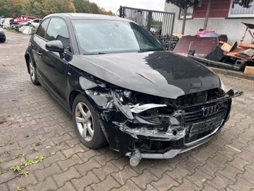 Audi A1 I Hatchback 3d 1.4 TFSI 122KM 2011 Audi A1 3-drzwiowe S line Sportback S tronic 1.4 Benzyna 122KM, zdjęcie 2