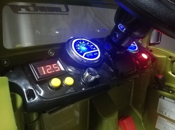 Детский внедорожник на аккумуляторе JJ, Желтый + Пульт дистанционного управления + Ящик для хранения + Аудиосистема