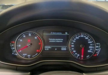 Audi A4 B9 Limousine Facelifting 2.0 35 TFSI 150KM 2020 Audi A4 Limousine Automat Czujniki Parkowania Led Niski Przebieg Alufe, zdjęcie 11