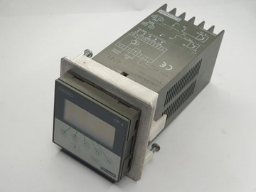 CROUZET SYRELEC CP4, счетчик импульсов, источник питания 10-30 В постоянного тока / 12 В постоянного тока / 24 В постоянного тока