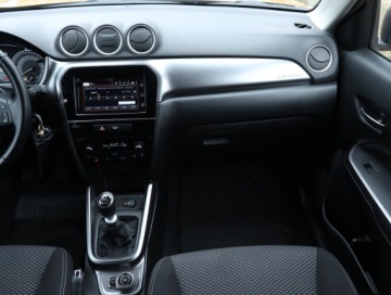 Suzuki Vitara III 2020 Suzuki Vitara 1.4 BoosterJet, Salon Polska, zdjęcie 7