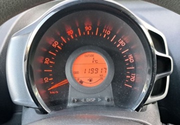 Toyota Aygo II Hatchback 3d Facelifting 1.0 VVT-i 72KM 2019 Toyota Aygo Toyota Aygo 1.0 VVT-i X Comfort 72KM 2019 Benzyna 72KM, zdjęcie 8