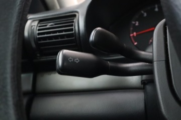 Audi A4 B5 Sedan 1.6 i 101KM 1997 Audi A4 1.6, Klima, Klimatronic,ALU, zdjęcie 16