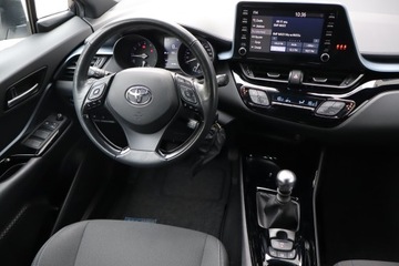 Toyota C-HR I Crossover 1.2L Turbo 116KM 2019 Toyota C-HR 1.2 Turbo, Salon Polska, zdjęcie 6