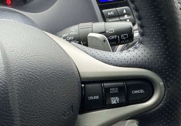 Honda Insight 2010 Honda Insight PERLA 102KM Hybrid CLIMATRONIC Bezwypadkowy Serwis Dla Wymag, zdjęcie 16