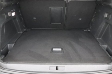 Peugeot 3008 II Crossover 2.0 BlueHDi 180KM 2017 Peugeot 3008 2.0 BlueHDi, 178 KM, Automat, Skóra, zdjęcie 13