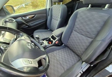 Nissan Qashqai II Crossover 1.2 DIG-T 115KM 2014 Nissan Qashqai Nissan Qashqai 1.2 DIG-T N-Vision 1.2 Benzyna 115KM, zdjęcie 24