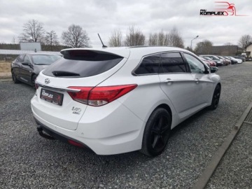 Hyundai i40 Kombi 1.7 CRDi HIGH 136KM 2012 Hyundai i40 1.7 CRDI 136KM Automat Led Xenon Klimatronic Oplacony 1.7, zdjęcie 4