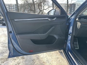 Skoda Octavia IV Kombi 2.0 TDI SCR 200KM 2021 Skoda Octavia Scout DSG 4x4 TDI 150KM FV23%, zdjęcie 10