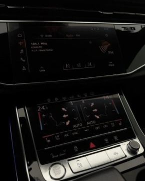 Audi Q8 SUV 3.0 55 TFSI 340KM 2019 Audi Q8 3.0 benz 340 ps ,niski pot przebieg 3.0 Benzyna 340KM, zdjęcie 17