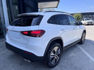 Mercedes GLA II Off-roader Facelifting 1.3 200 163KM 2025 MERCEDES-BENZ GLA 200 Progressive Suv 1.3 (163KM) 2025, zdjęcie 4