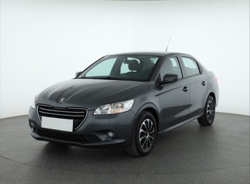 Peugeot 301 Sedan 1.2 PureTech 82KM 2015 Peugeot 301 1.2 PureTech, Salon Polska, Automat, zdjęcie 1