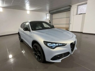 Alfa Romeo Stelvio SUV Facelifting 2023 2.0 GME Turbo 280KM 2025 ALFA ROMEO Stelvio Turbo Veloce Q4 Suv 2.0 (280KM) 2025, zdjęcie 4
