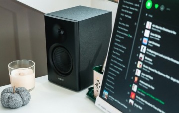 EDIFIER ПРОФЕССИОНАЛЬНЫЙ КОМПЛЕКТ КОМПЬЮТЕРНЫХ КОЛОНОК 2.0 MR4 AUDIO 42W