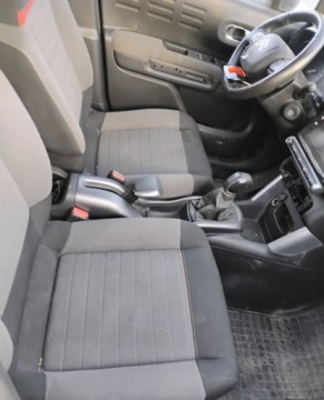 Citroen C3 Aircross  I Crossover 1.6 BlueHDI 100KM 2018 Citroen C3 Aircross 2018r, 1.6 HDI. Uszkodzony przod. VAT 23 cena brutto., zdjęcie 6