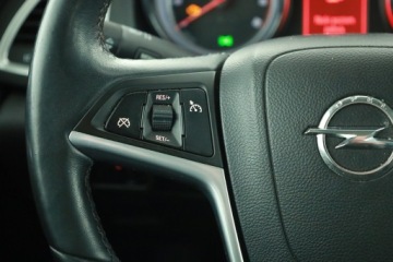 Opel Astra J Sports Tourer 1.4 Turbo ECOTEC 140KM 2011 Opel Astra 1.4 T, Xenon, Klima, Klimatronic, zdjęcie 13