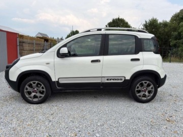 Fiat Panda III Cross Seria 1 0.9 TwinAir 90KM 2017 Fiat Panda Panda Cross z Napedem 4x4 . Gotowa do Jazdy Benzyna 90KM, zdjęcie 5