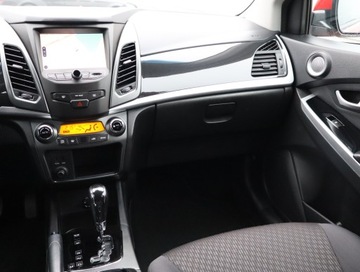  SsangYong Korando 2.0 e-XGi, Salon Polska, zdjęcie 7