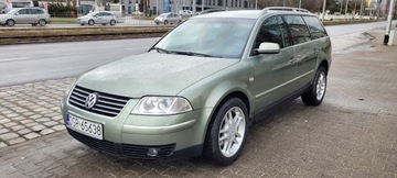 Volkswagen Passat B5 Kombi 2.8 30V 4motion 193KM 2002 VW PASSAT Variant (3B6) 2.8 4motion 193 KM, zdjęcie 1