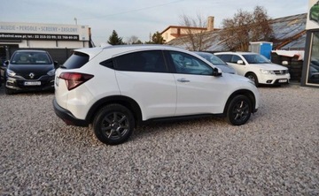 Honda HR-V II SUV 1.5 i-VTEC 130KM 2016 Honda HR-V Benzyna Panorama Klimatyzacja Kamera 1.5 Benzyna 130KM, zdjęcie 4