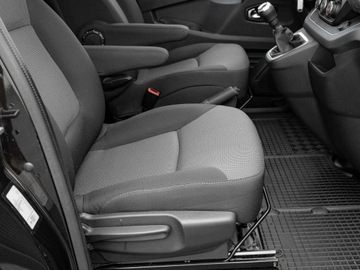 Renault Trafic III Combi 2.0 dCi  150KM 2023 Renault Trafic 2.0 150KM LED NAVI K.cof Salon PL, zdjęcie 26