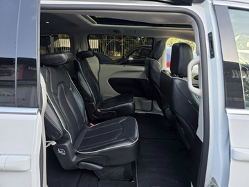 Chrysler Pacifica II 3.6 V6 291KM 2022 Chrysler Pacifica Limited 3.6 Benzyna 291 KM,, zdjęcie 35