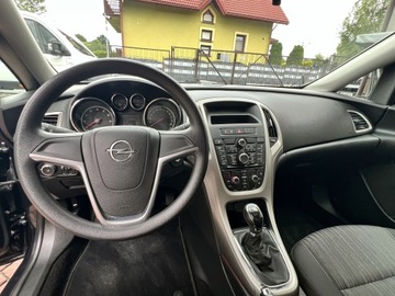 Opel Astra J Hatchback 5d 1.4 Twinport ECOTEC 100KM 2012 Opel Astra TYLKO125tyśkm SELECTION 2012 Klima 5D ZADBANA 1.4 Zwykła Benzyna, zdjęcie 18