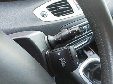 Renault Grand Scenic II Grand Scenic 1.4 TCe 16v 130KM 2010 Renault Scenic 1.4 TCE, 130 KM, zdjęcie 19